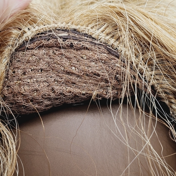 Blonde Ombre Beachy Wavy Hair Synthetic Wig - Picture 7 of 7